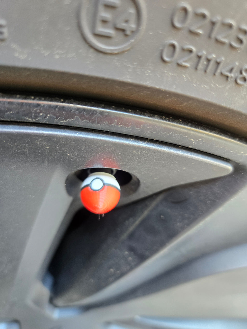 Pokémon Wheel Dust Caps